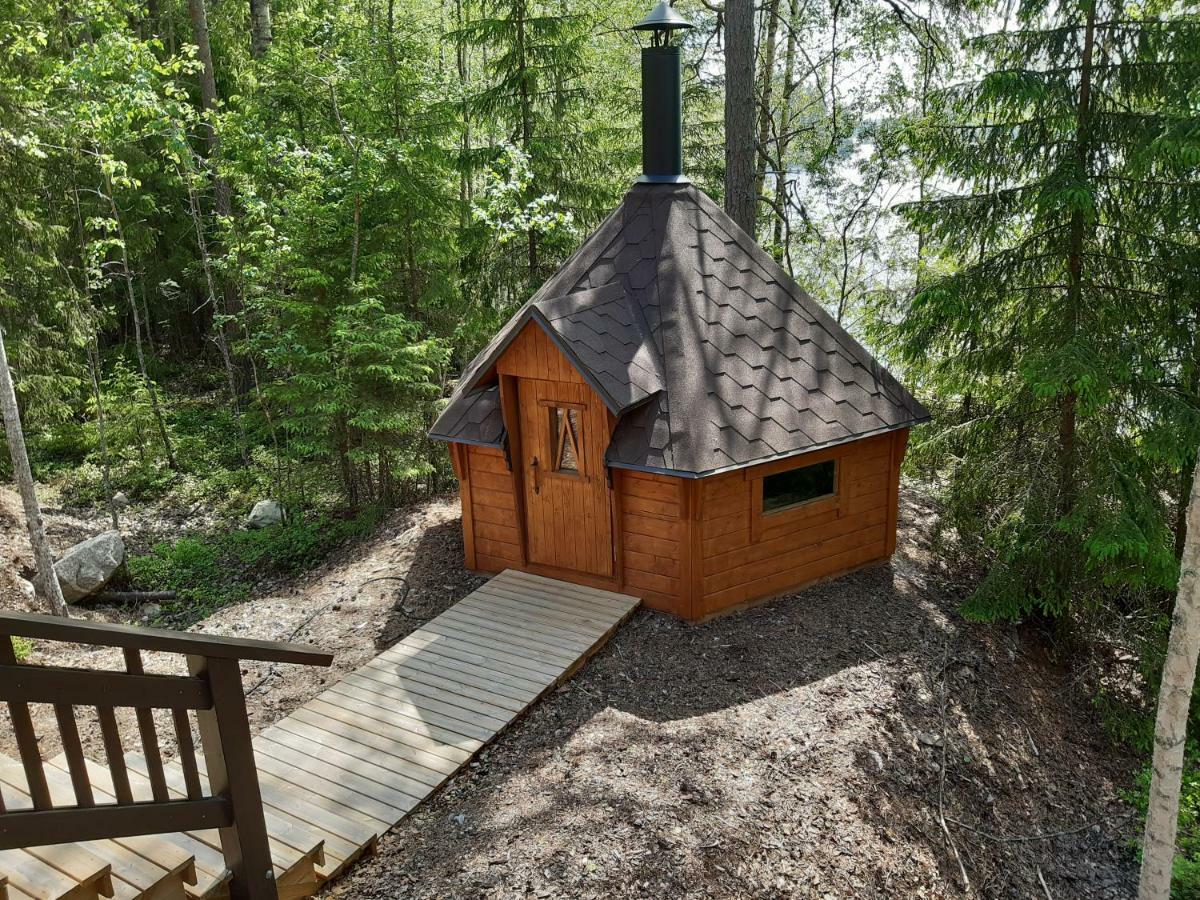 Hyvoelaen Moekit Vila Ähtäri Exterior foto