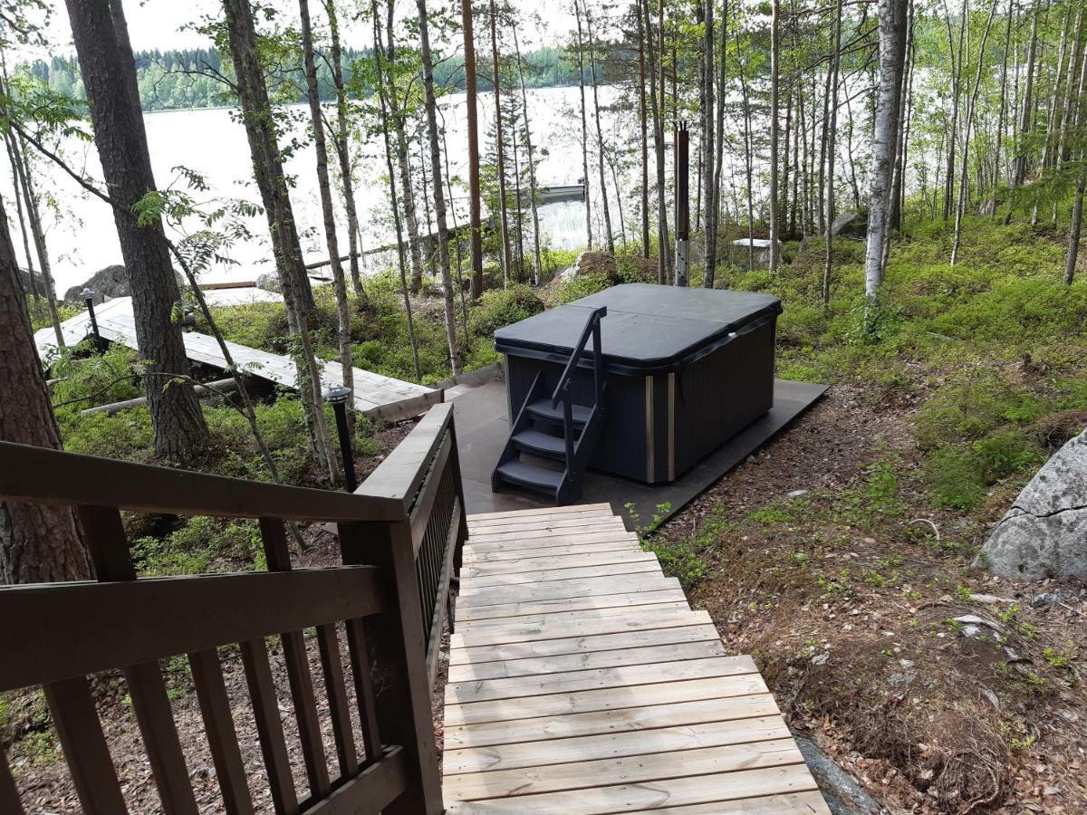 Hyvoelaen Moekit Vila Ähtäri Exterior foto